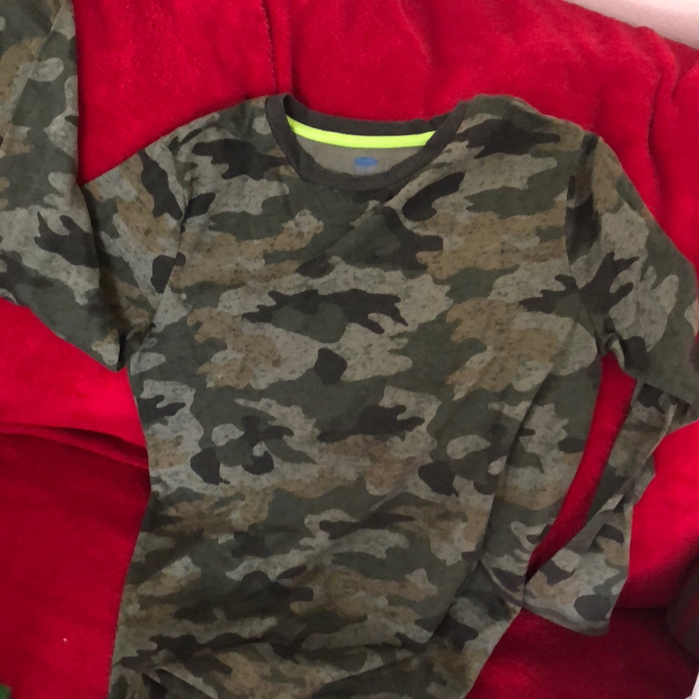 Used 1x for camouflage Bday Party